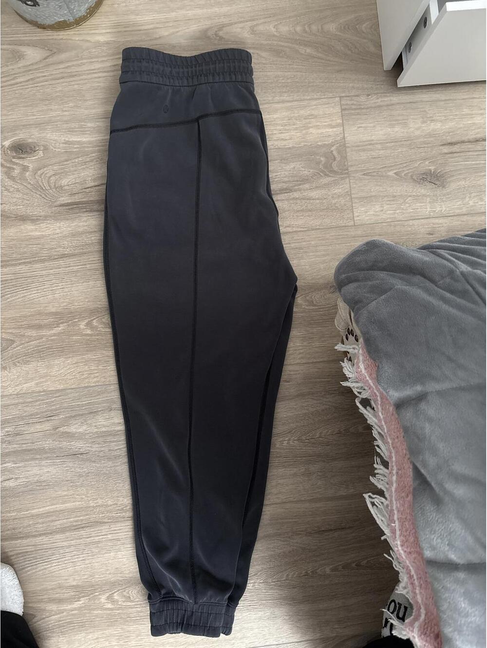 Lululemon Charcoal Jogger Sweatpants